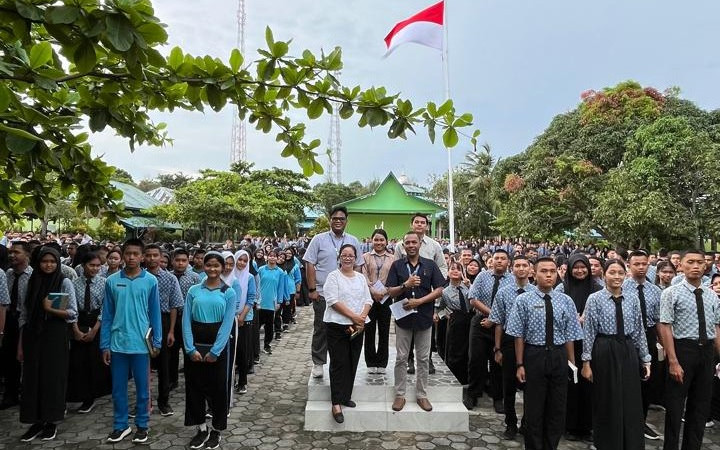 Penyuluhan Kesehatan di SMAN 1 Bintan Utara: Remaja Sehat, Bebas HIV dan Narkoba